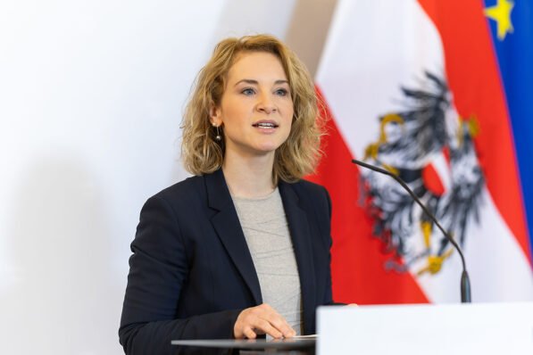 news title image